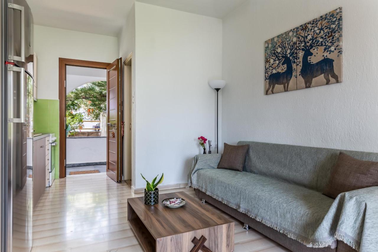 Lina Apartments Скопелос Екстериор снимка
